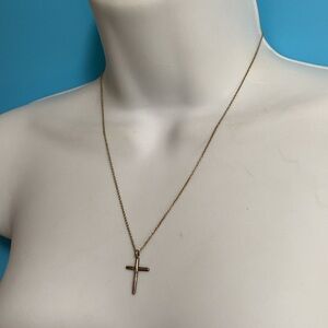 NAVAHO Sterling Cross On Chain Necklace